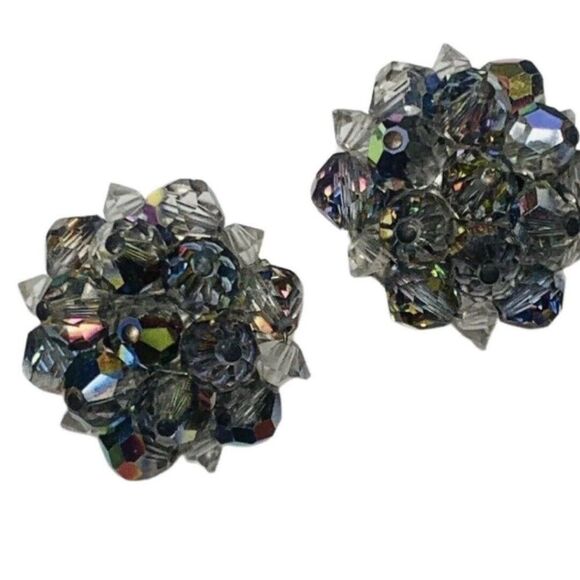 Womens Sparkly Aurora Borealis Crystal Flower Vintage Button Clip On Earrings - Picture 5 of 9